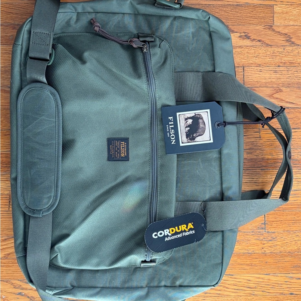Filson Surveyor Pullman Bag